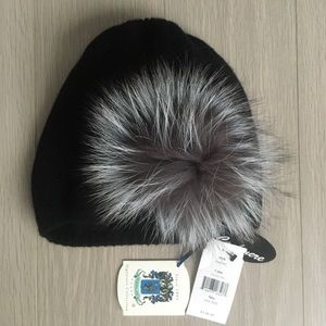 NWT Portolono cashmere knit hat with fur trim